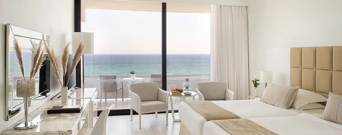 Zimmer mit Meersicht Hotel Grecian Bay in Aiya Napa - Zypern